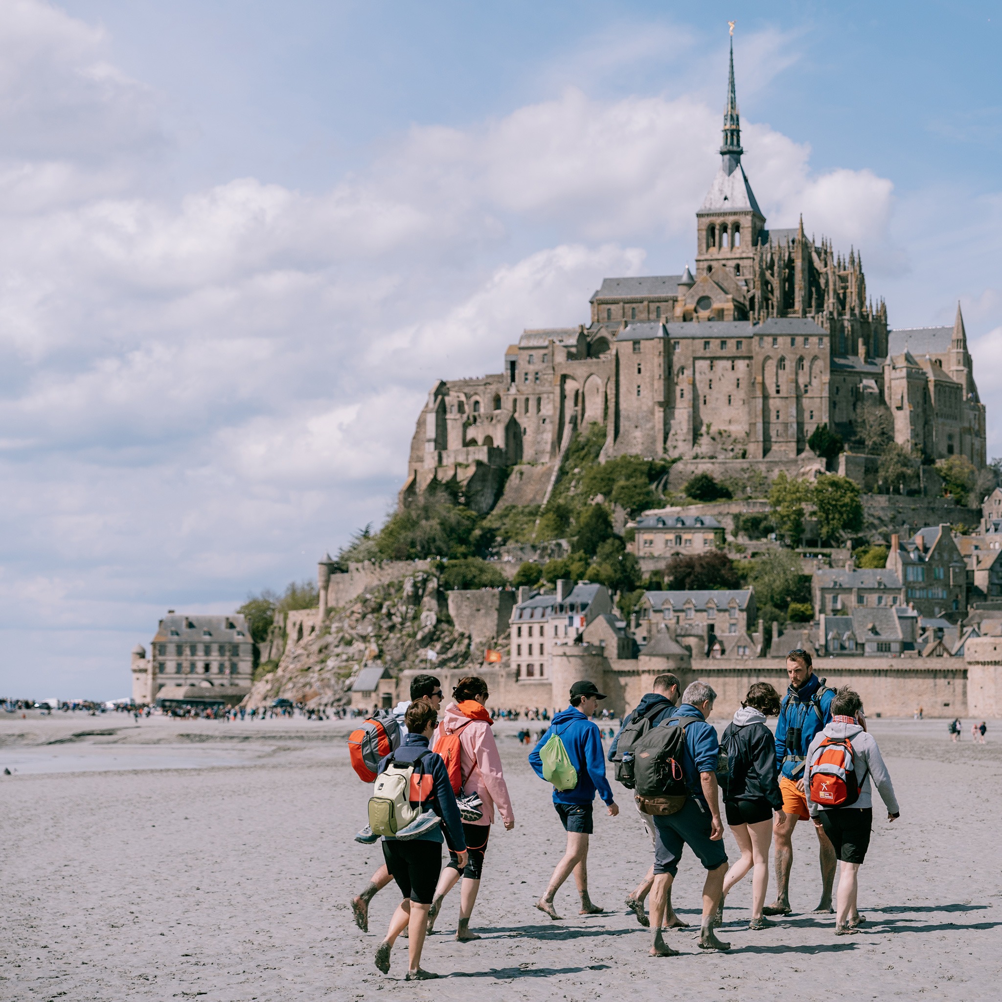 Sortie de groupe scolaires autour du Mont